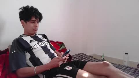 Snapshot of ash2730 chatting on February 10, 2026, 9:57 am ash2730 online show from February 10, 2026, 9:57 am