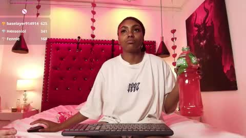 Snapshot of asha_zuri_and_adam chatting on February 19, 2026, 12:39 am asha_zuri_and_adam online show from February 19, 2026, 12:39 am