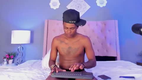 ashanty_malcom online show from March 2, 2025, 8:40 pm