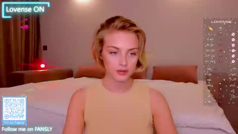 Snapshot of ashbunny_ chatting on February 9, 2025, 5:33 pm your pretty Ashley online show from February 9, 2025, 5:33 pm