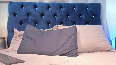   Asher  online show from March 6, 2026, 7:54 pm