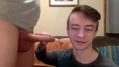 Snapshot of ashingwest97 chatting on January 16, 2026, 2:37 am Ashing online show from January 16, 2026, 2:37 am