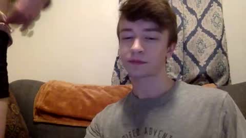 Snapshot of ashingwest97 chatting on February 16, 2026, 4:19 am Ashing online show from February 16, 2026, 4:19 am