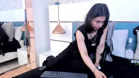 Snapshot of ashkoreh chatting on October 26, 2025, 7:20 pm Ashkoreh online show from October 26, 2025, 7:20 pm