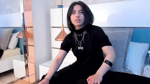 Snapshot of ashkoreh chatting on November 2, 2025, 6:32 pm Ashkoreh online show from November 2, 2025, 6:32 pm