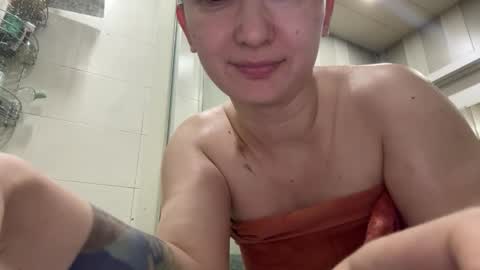 Snapshot of ashlee_777 chatting on December 16, 2024, 11:55 am ashlee_777 online show from December 16, 2024, 11:55 am