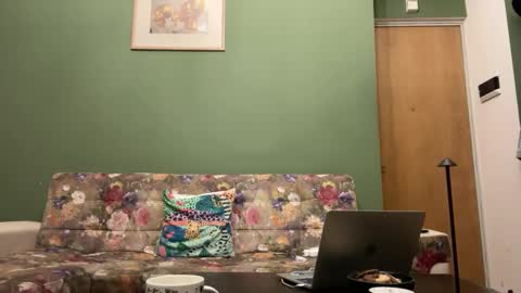 Snapshot of ashlee_777 chatting on January 6, 2025, 4:02 pm ashlee_777 online show from January 6, 2025, 4:02 pm