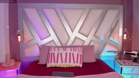 Ashley  online show from April 25, 2026, 12:41 pm