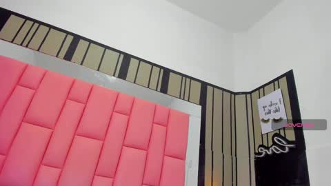 Ashly online show from February 15, 2025, 11:17 am