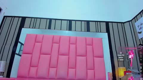 Ashly online show from February 21, 2025, 11:33 am