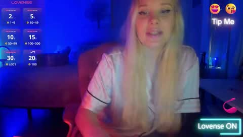 Snapshot of ashley_57 chatting on January 10, 2026, 3:25 pm Ashley online show from January 10, 2026, 3:25 pm