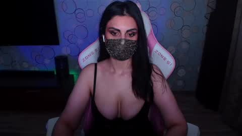   Yasmina   online show from June 24, 2026, 6:12 am