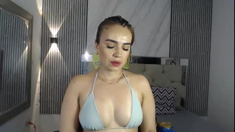 ashley__tylor online show from September 13, 2025, 2:22 am