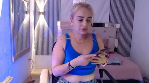 Snapshot of ashley__tylor chatting on February 28, 2026, 3:07 am ashley__tylor online show from February 28, 2026, 3:07 am