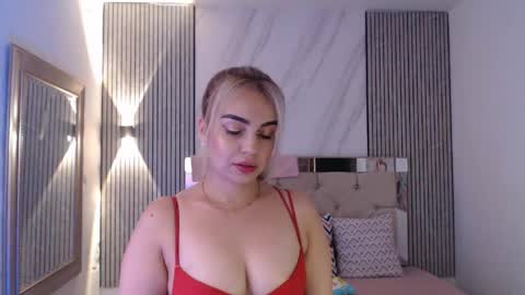 Snapshot of ashley__tylor chatting on April 12, 2026, 3:00 am ashley__tylor online show from April 12, 2026, 3:00 am