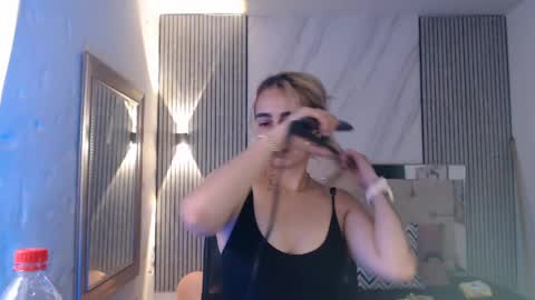 Snapshot of ashley__tylor chatting on May 11, 2026, 9:01 pm ashley__tylor online show from May 11, 2026, 9:01 pm