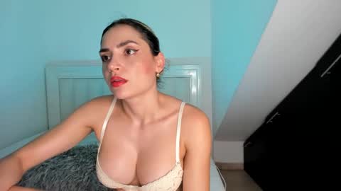 Snapshot of ashley_blair chatting on February 13, 2025, 10:11 pm ashley_blair online show from February 13, 2025, 10:11 pm