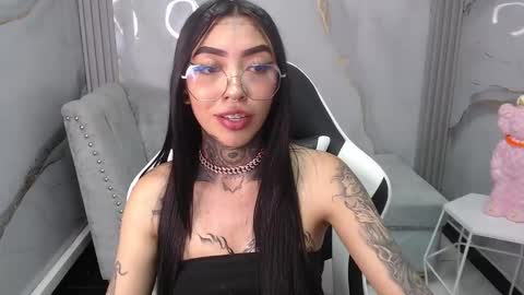 ashley_blum_v online show from October 10, 2025, 8:08 pm