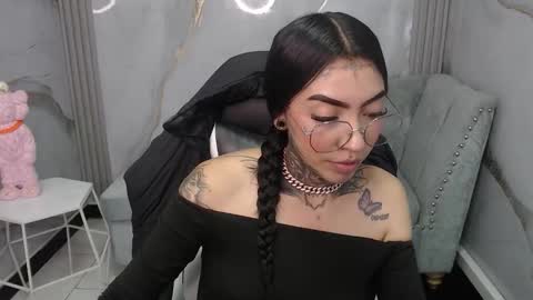 ashley_blum_v online show from November 11, 2025, 10:32 pm