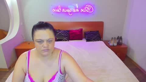 Snapshot of ashley_crashly chatting on March 1, 2026, 10:28 am Alina online show from March 1, 2026, 10:28 am