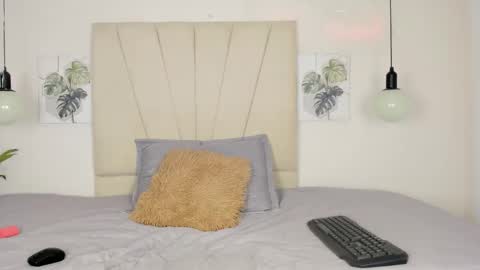 Snapshot of ashley_ebony__ chatting on February 10, 2026, 1:37 pm Ashley online show from February 10, 2026, 1:37 pm