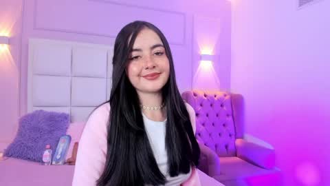 ashley_petit online show from May 24, 2026, 1:05 pm