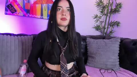 ashley_petit online show from May 28, 2026, 1:19 pm