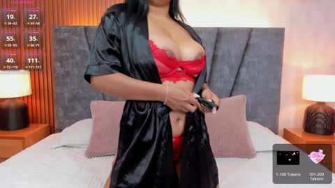 Sara Smith online show from December 21, 2024, 8:00 pm