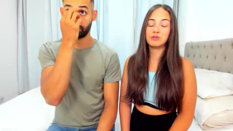 Ashley  Zamir online show from October 25, 2025, 1:29 pm