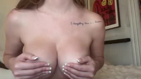 ashleybaby2211 online show from August 5, 2026, 3:42 am