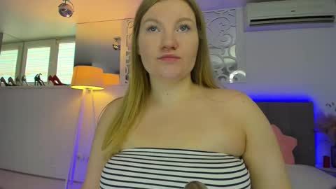 Snapshot of ashleyjonse chatting on September 29, 2025, 4:50 am AshleyJonse online show from September 29, 2025, 4:50 am