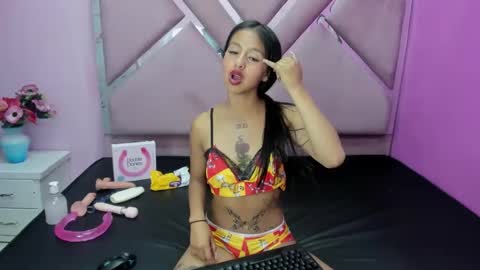 Snapshot of ashleyprescott chatting on March 1, 2025, 4:11 pm AshleyPrescott online show from March 1, 2025, 4:11 pm