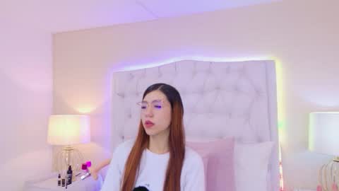 Snapshot of ashleyroberh chatting on December 21, 2025, 12:12 pm AshleyRoberh online show from December 21, 2025, 12:12 pm