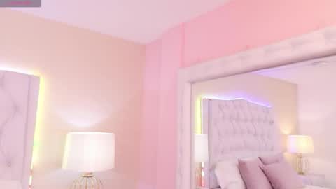 Snapshot of ashleyroberh chatting on January 5, 2026, 8:12 pm AshleyRoberh online show from January 5, 2026, 8:12 pm