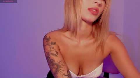 dahiana online show from November 8, 2025, 3:23 pm