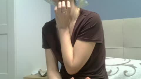 Ashley online show from April 16, 2026, 6:58 am