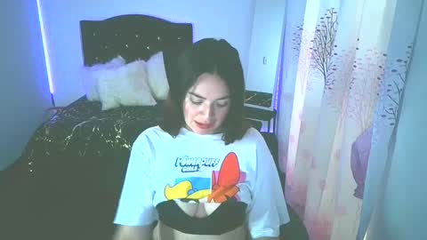 ASHLEY online show from January 29, 2025, 10:22 pm