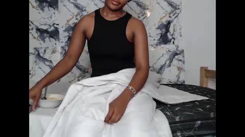 ashleyt255 online show from May 20, 2026, 6:47 pm