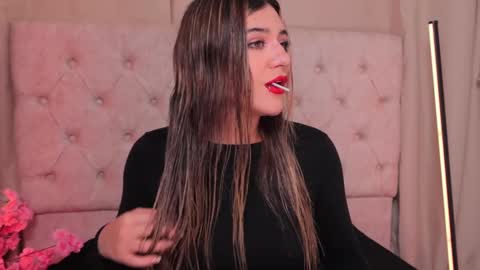 Snapshot of ashleyvalirya chatting on February 14, 2025, 4:04 am Ashley Lauren online show from February 14, 2025, 4:04 am