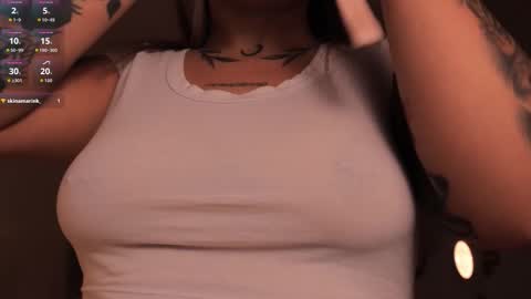 Ashley Lauren online show from October 14, 2025, 4:13 am