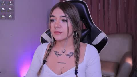 Ashley Lauren online show from November 28, 2025, 4:15 am