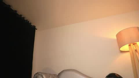 Ashley Lauren online show from February 3, 2026, 6:22 am