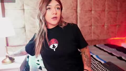 Ashley Lauren online show from February 17, 2026, 3:47 am