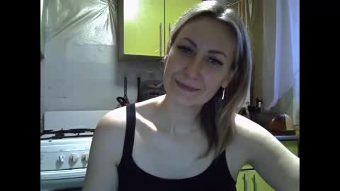 AshleyXHoney online show from November 27, 2025, 5:42 am