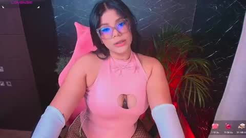 Ashleyy18   online show from November 1, 2025, 12:01 am