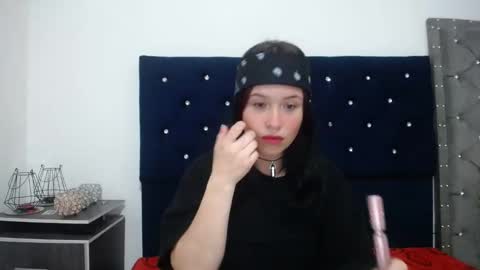 Snapshot of ashly_93 chatting on February 25, 2025, 6:31 pm engel online show from February 25, 2025, 6:31 pm