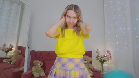 ashly_cherry online show from March 3, 2026, 11:05 am