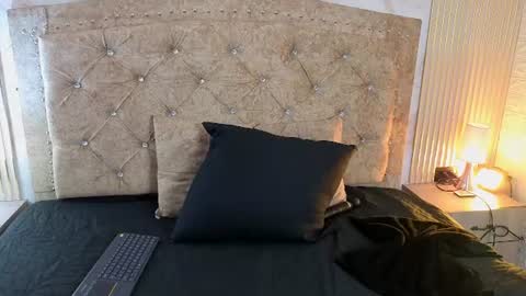 ashlybloom1 online show from July 10, 2026, 11:57 am