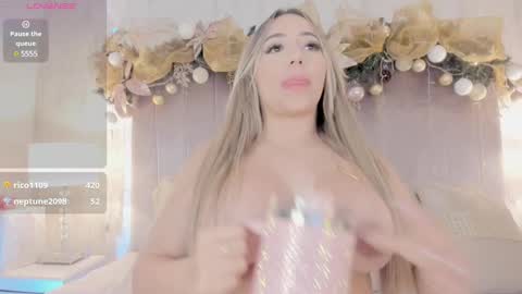Snapshot of ashlye_stone chatting on December 8, 2024, 8:09 am Paula Baleta online show from December 8, 2024, 8:09 am