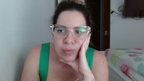 Snapshot of ashlymoon chatting on December 29, 2024, 6:27 pm AshlyMoon online show from December 29, 2024, 6:27 pm